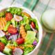 Gastroenterolog: Vegetarienii trăiesc mai puțin! Nu putem lua proteinele doar din vegetale