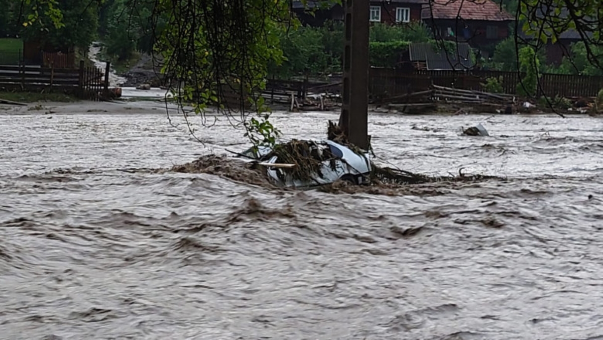 Avertizare Cod Roșu de inundații pentru două județe din Transilvania