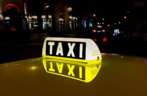 Eșecul atribuirii licențelor taxi în București. Nemulțumirile taximetriștilor
