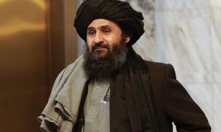 Mullah Baradar a sosit la Kabul pentru organizarea, împreună cu alți lideri, a unui nou guvern afgan