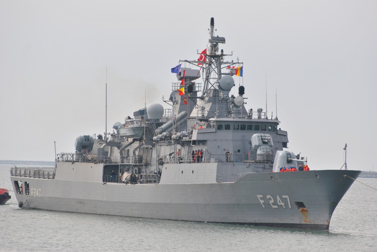 Ziua Marinei Române, celebrată duminică, în portul militar Constanţa