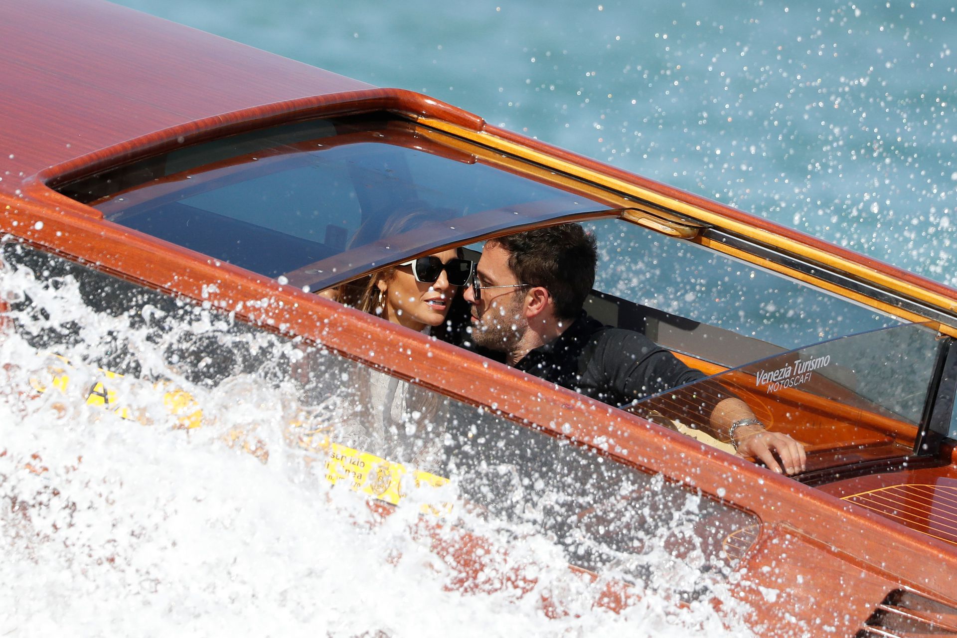 Ben Affleck și Jennifer Lopez la Veneția. Ce relație au cei doi