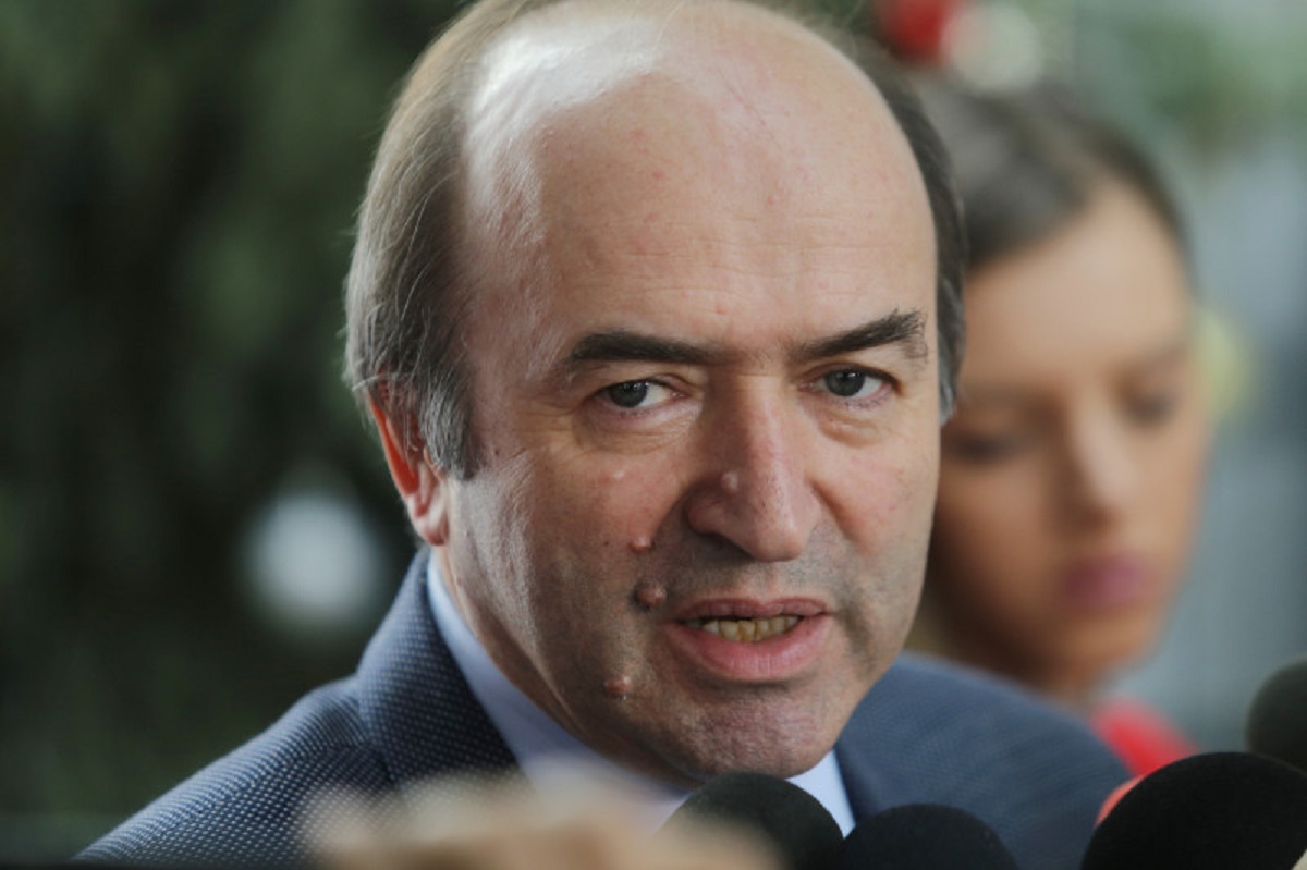 Pică sau nu GUVERNUL? Tudorel Toader: „Procedurile sunt neconstituţionale”