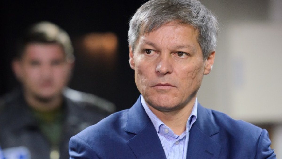 Cioloș îl pune la punct pe Iohannis privind ieșirea de la guvernare