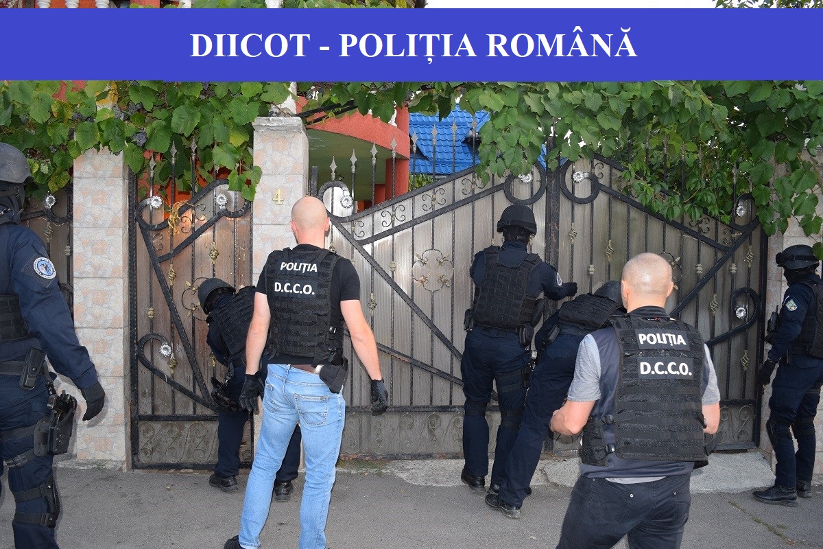 Operațiune DIICOT: Descinderi în două județe, la o bandă specializată în şantaj, hărţuire, violare de domiciliu şi violarea vieţii private