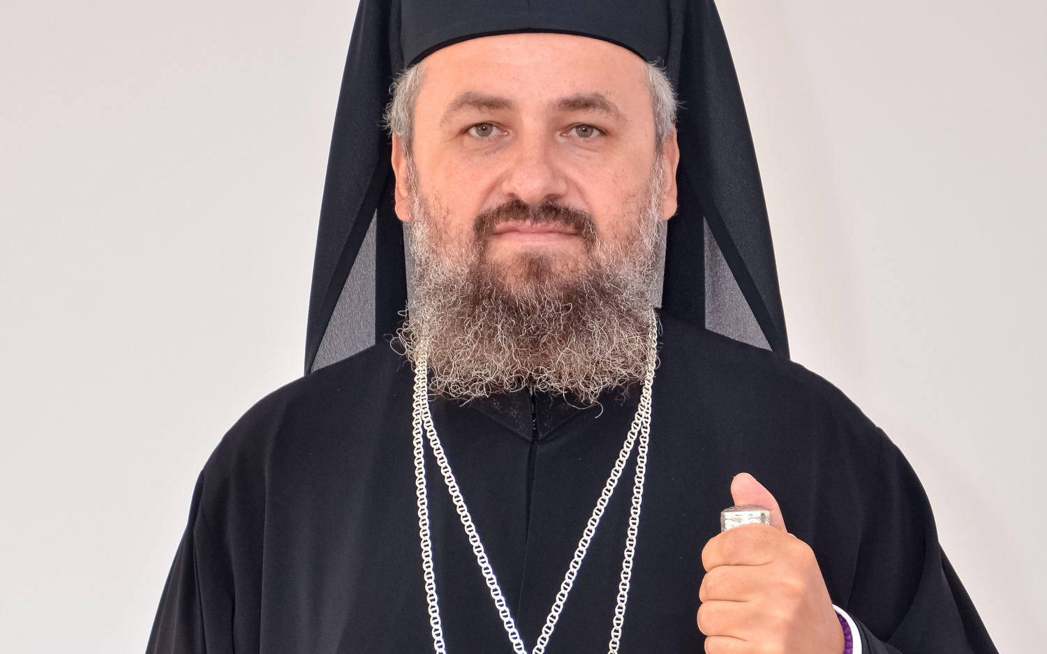 Preasfințitul Gurie a murit. Mesajul Patriarhului Daniel pentru enoriași