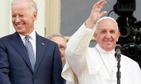 Papa Francisc, față în față cu Biden. Întâlnirea decisivă care ar putea schimba totul