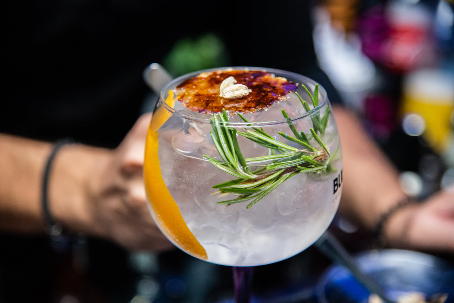 Cele mai simple 4 cocktail-uri de făcut acasă! Sunt alegerea potrivită după o zi lungă și obositoare