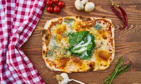 Pizza de toamnă cu un ingredient special! Rețetă delicioasă, gata într-un timp record