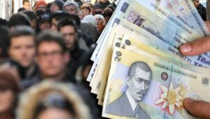 salariul minim pe economie Credit imagine: rol.ro