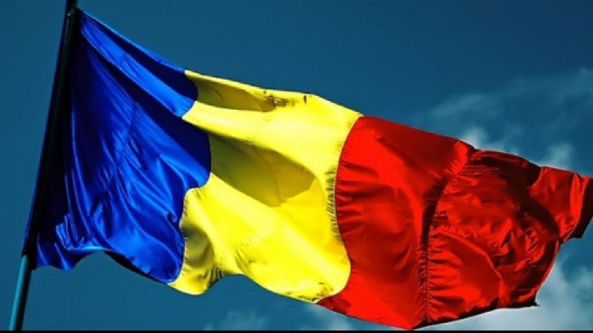La mulți ani, România! Ce mesaje puteți să le transmiteți românilor de 1 Decembrie