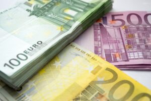 Fonduri europene nerambursabile