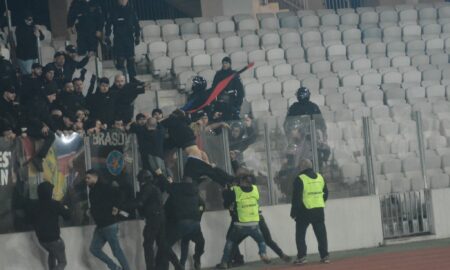 Incidente provocate de suporterii steliști la meciul cu ”U” Cluj! Comunicatul Jandarmeriei Mobile Cluj