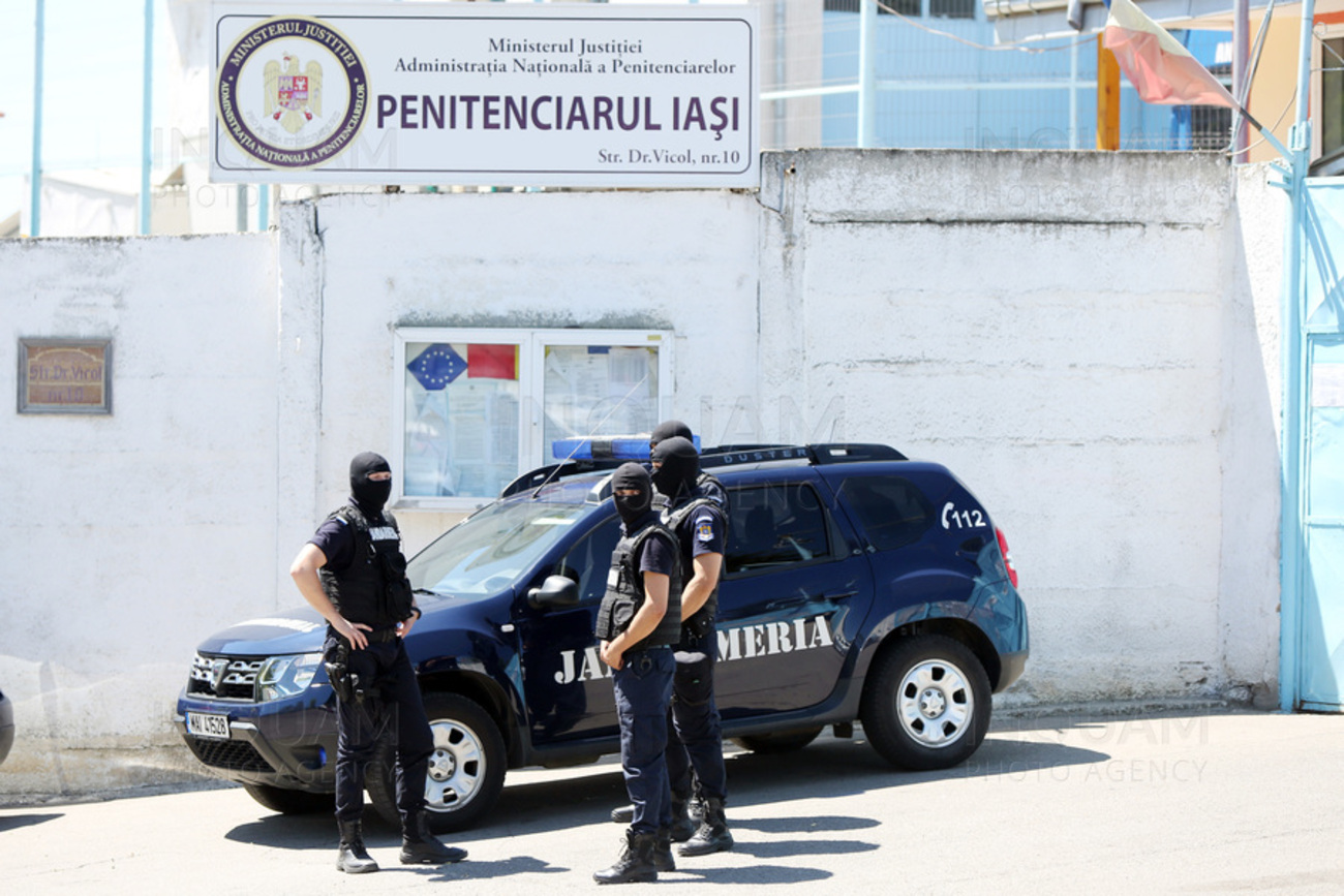 Lipsa televizorului a declanșat incendiul din Penitenciarul Iași. Criminalul tinerilor de la medicină a suferit arsuri grave