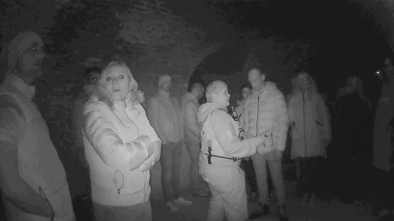 Vânătorii de fantome au rupt-o la fugă din fortul bântuit, după zgomote care au zgâlțâit pereții