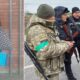 Disperat să scape de război, un ucrainean s-a îmbrăcat în femeie, pentru a trece granița