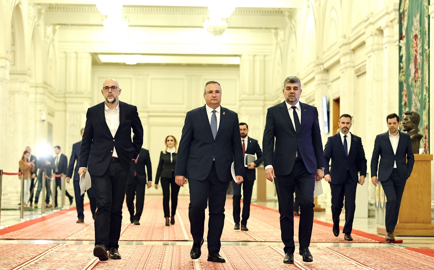 Exclusiv. Nicolae Ciucă amână evaluarea miniştrilor, pentru la toamnă