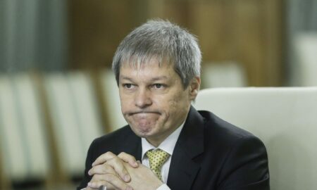 După SOS, apare partidul REPER. Șoșoacă și Cioloș vor să schimbe tabla politică