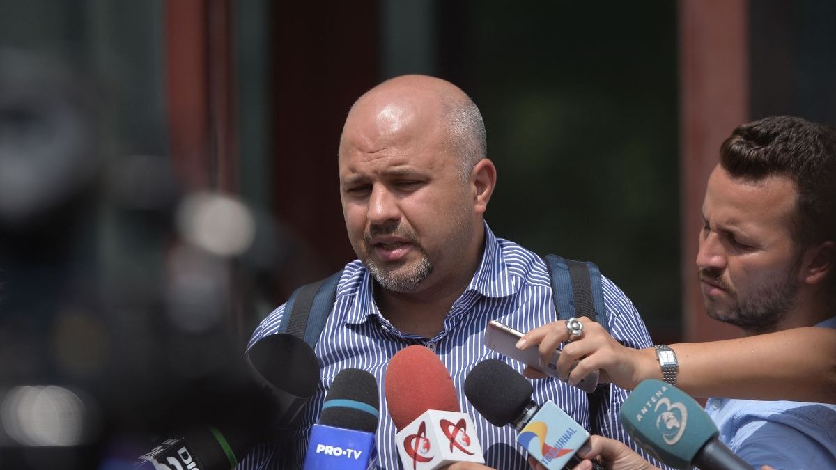 Deputatul USR, Emanuel Ungureanu nu se dezice: Lui Cioloş îi place să tragă ţepe. Întâi a fost PNL, acum a venit rândul USR