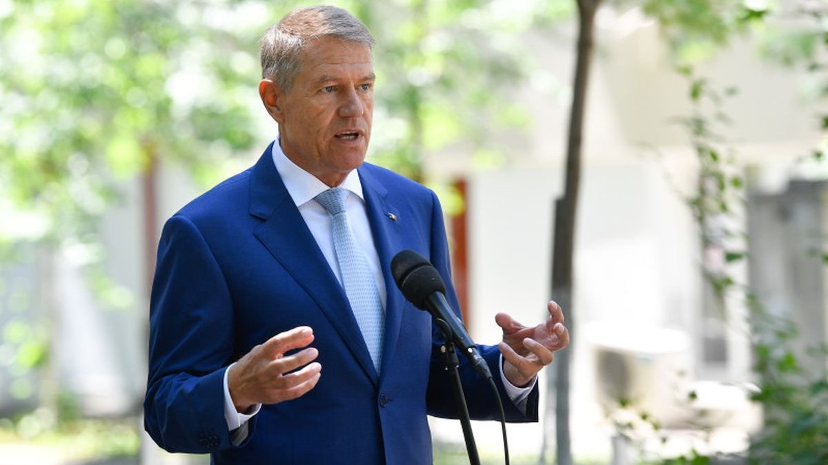 De la Florica, Klaus Iohannis transmite un mesaj liberalilor: Timpul luptelor politice interne a trecut