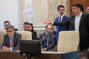 Virgil Popescu, cel mai hărţuit ministru, despre AUR: Eu sunt convins că până în 2024 şi acest partid se va duce, uşor