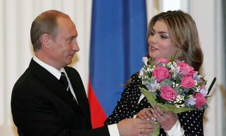 Război și bal. Alina Kabaeva, iubita lui Putin, susține un spectacol ce-i poartă numele