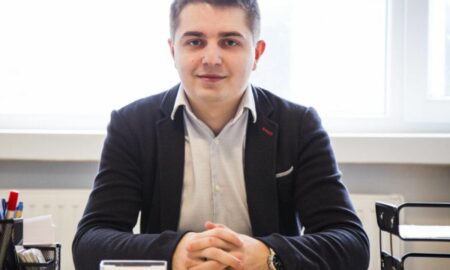 „Hackerul alb” din Botoșani arată cele mai noi metode prin care suntem atacați informatic. Metoda se numește „nucleara” lor