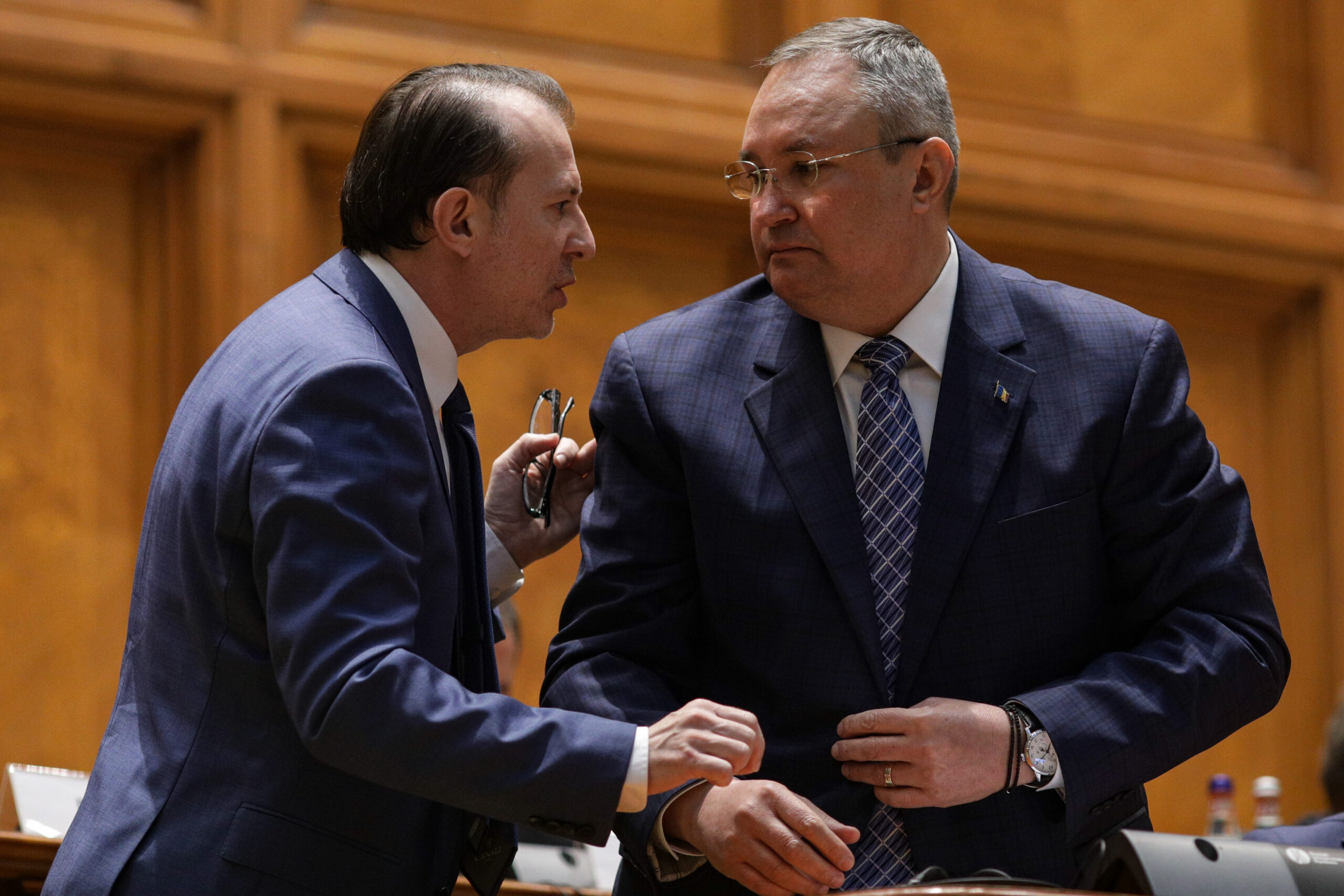 Florin Cîţu a pierdut şefia filialei PNL Sector 3. Preşedintele PNL, Nicolae Ciucă l-a înlocuit cu Iulian Dumitrescu