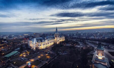Iașiul vrea propria Gardă a Palatului, ca la Alba-Iulia și ca-n Occident. Video