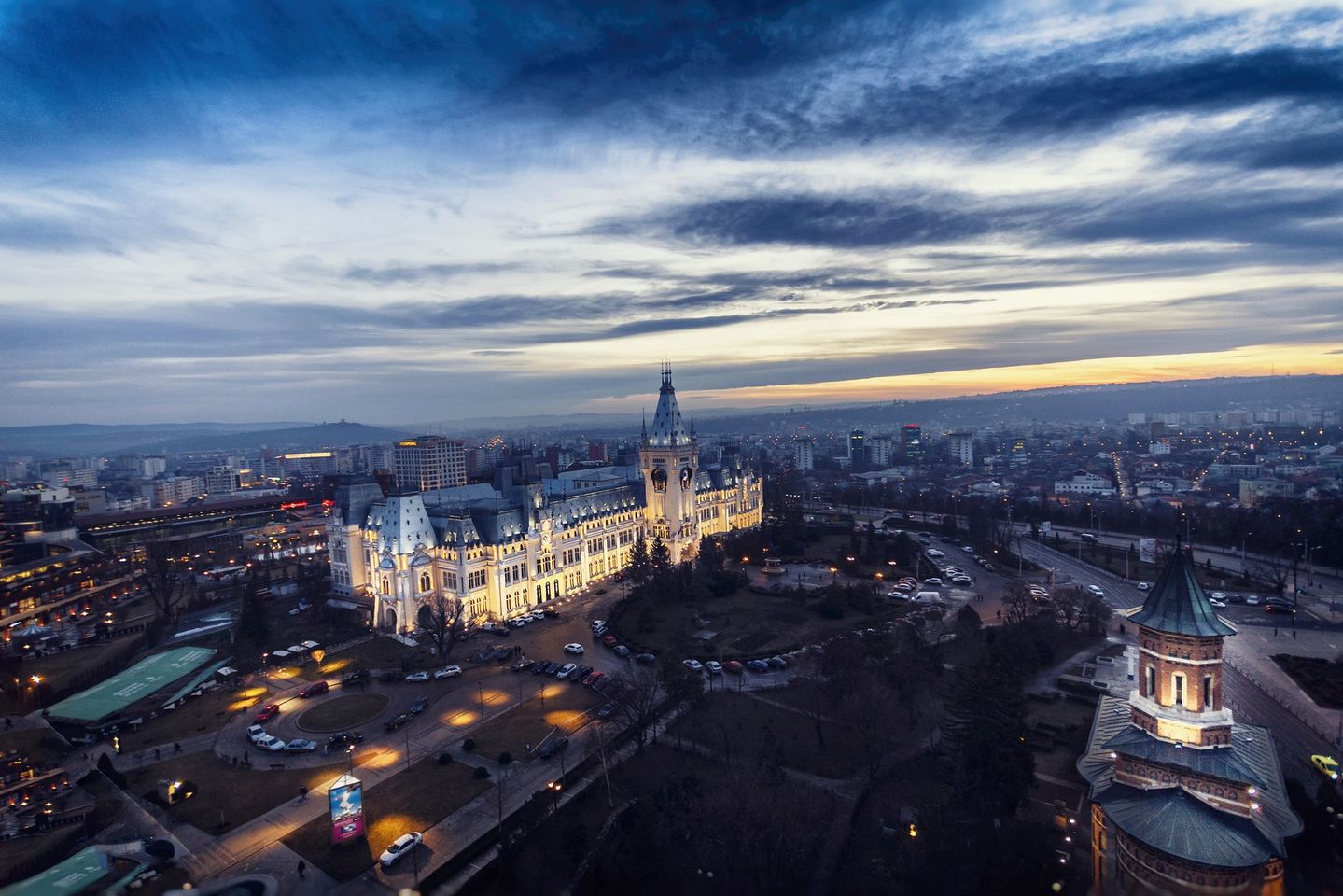 Iașiul vrea propria Gardă a Palatului, ca la Alba-Iulia și ca-n Occident. Video