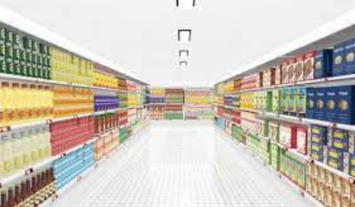 Criza lovește în supermarketuri. Unul dintre ele își restrânge spațiul și activitatea