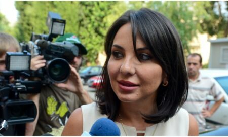 Despăgubiri de 110.000 de euro pentru fosta președintă a AEP, Ana Maria Pătru. După ce a fost achitată, i se plătesc și salariile