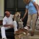 În plin proces de mutare din vila de protocol, lui Traian Băsescu i-a murit câinele