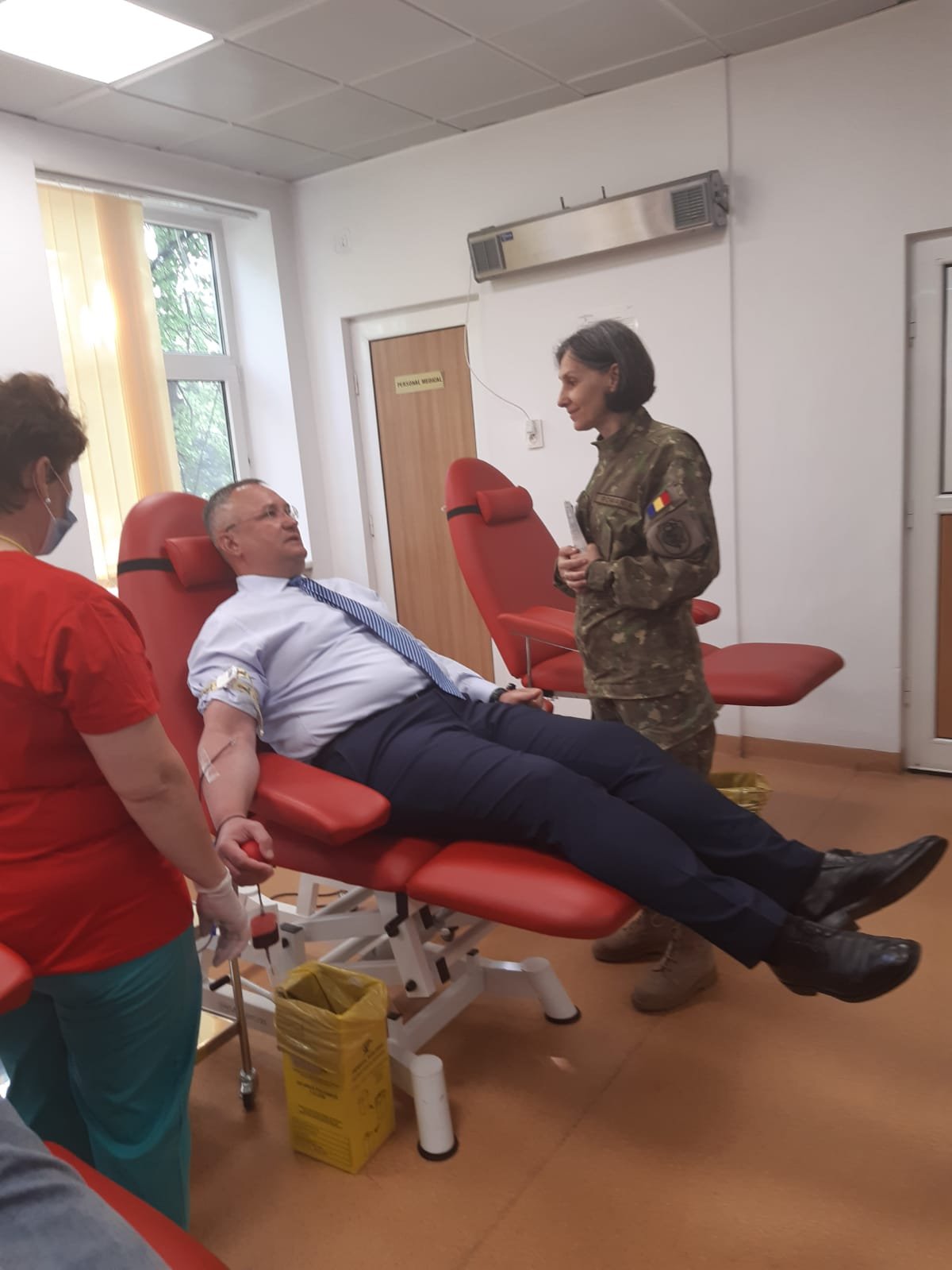 Premierul Nicolae Ciucă: „Să dovedim umanitate și, prin gesturi simple și firești, să salvăm vieți!”
