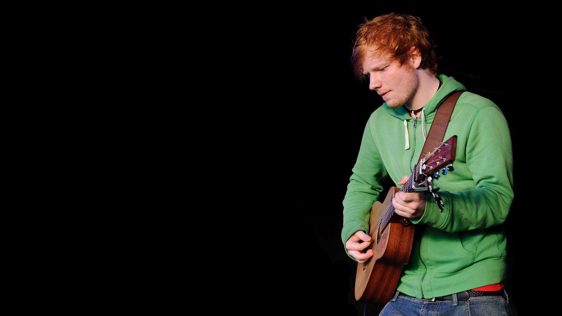 Ed Sheeran a donat aproape 1 milion de lire sterline pentru a ajuta copiii să învețe muzică