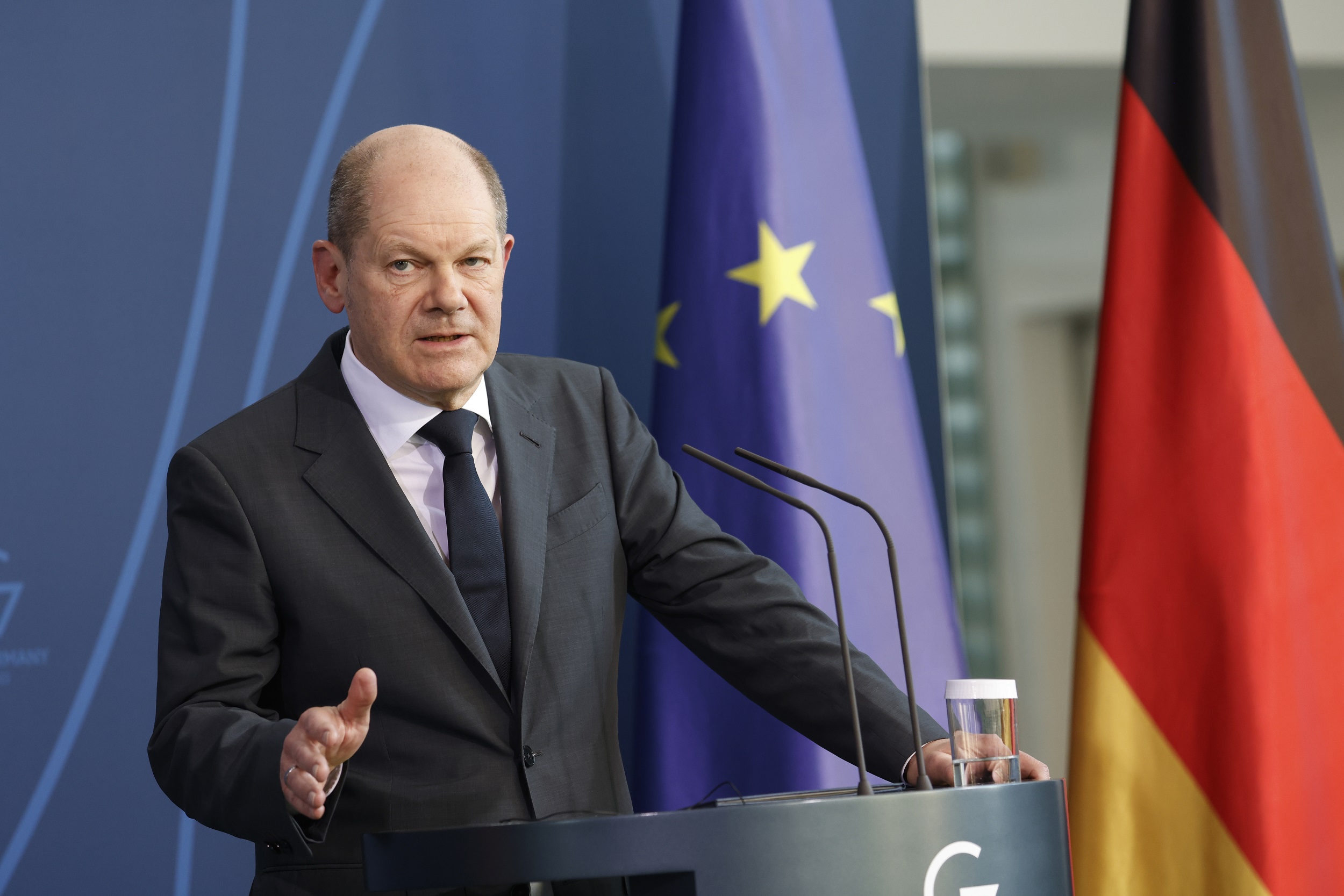 Alertă la nivel Euro: Criza energetică a Germaniei poate declanșa efectul Lehman