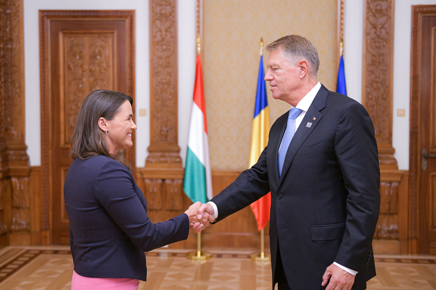 După 12 ani, la Bucureşti, prima vizită oficială la nivel înalt România – Ungaria: Klaus Iohannis şi Katalin Novak