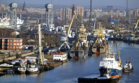 Rusia amenință cu represalii deoarece Lituania interzice tranzitul mărfurilor către Kaliningrad