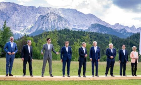 Dilema liderilor G7: „Sacourile pe noi sau le dăm jos?”. „Trebuie să ne arătăm pectoralii”