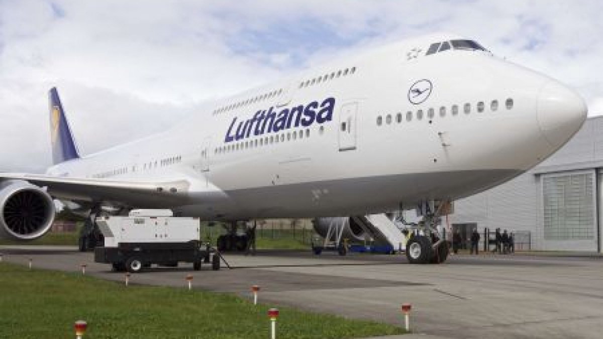 Greve majore pe mai multe aeroporturi din Europa și demisii în masă de la companiile aeriene. Vacanțele în pericol!