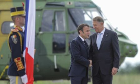 Emmanuel Macron: Pentru ca Ucraina să câştige şi focul să înceteze, preşedintele ucrainean va trebui să negocieze cu Rusia