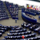 Ce trebuie să facă România după ce Parlamentul European a aprobat salariul minim european
