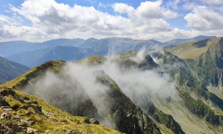 Pare ireal! Un fenomen rar, surprins în Munții Făgăraș. Imagine incredibilă