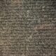 Descifrarea mesajului. „Piatra din Rosetta”, inscripționată de egipteni în trei limbi, o minune a lumii