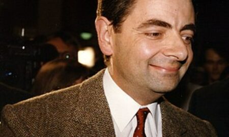 Mr. Bean, Rowan Sebastian Atkinson, ”omul cu o mie de fețe”, are la bază altă specialitate decât actoria. Care este aceasta