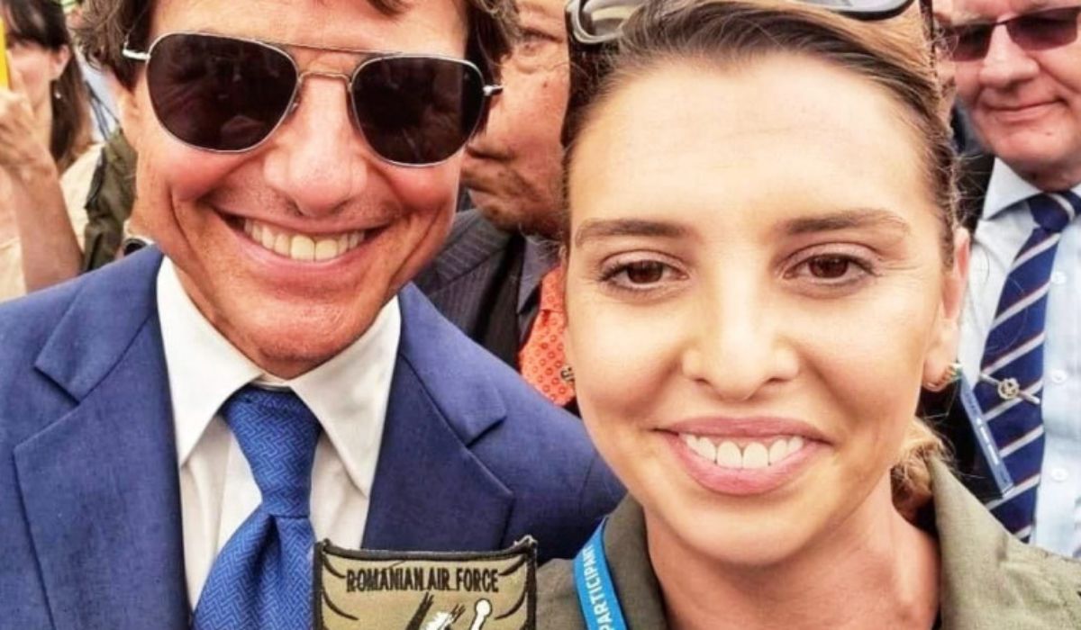 Claudia Pop, căpitan în armata română povesteşte cum a reuşit să se apropie şi să se fotografieze cu Tom Cruise