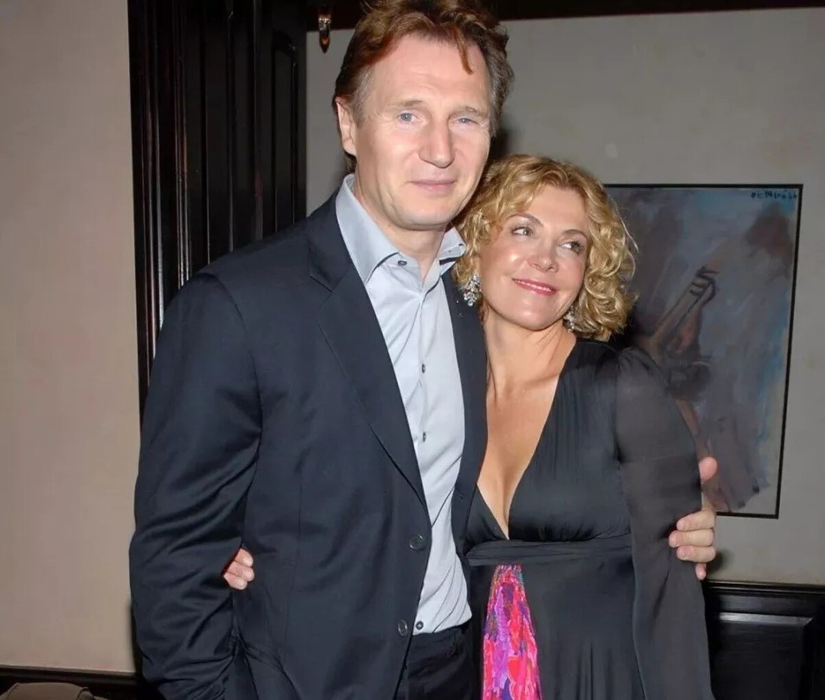 La 11 ani de la pierderea soției, actorul Liam Neeson destăinuie un adevăr sfâșâietor despre iubirea vieții lui. Video