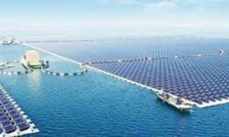 A fost inaugurat cel mai mare parc solar plutitor din Europa. Aflați unde a fost construit acesta
