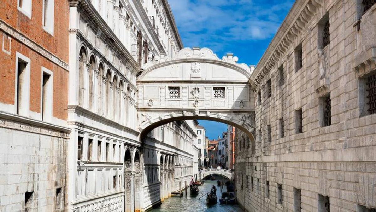 Puntea Suspinelor sau Podul Oftat de la Veneția, un loc care merită vizitat. Care este povestea lui. Video