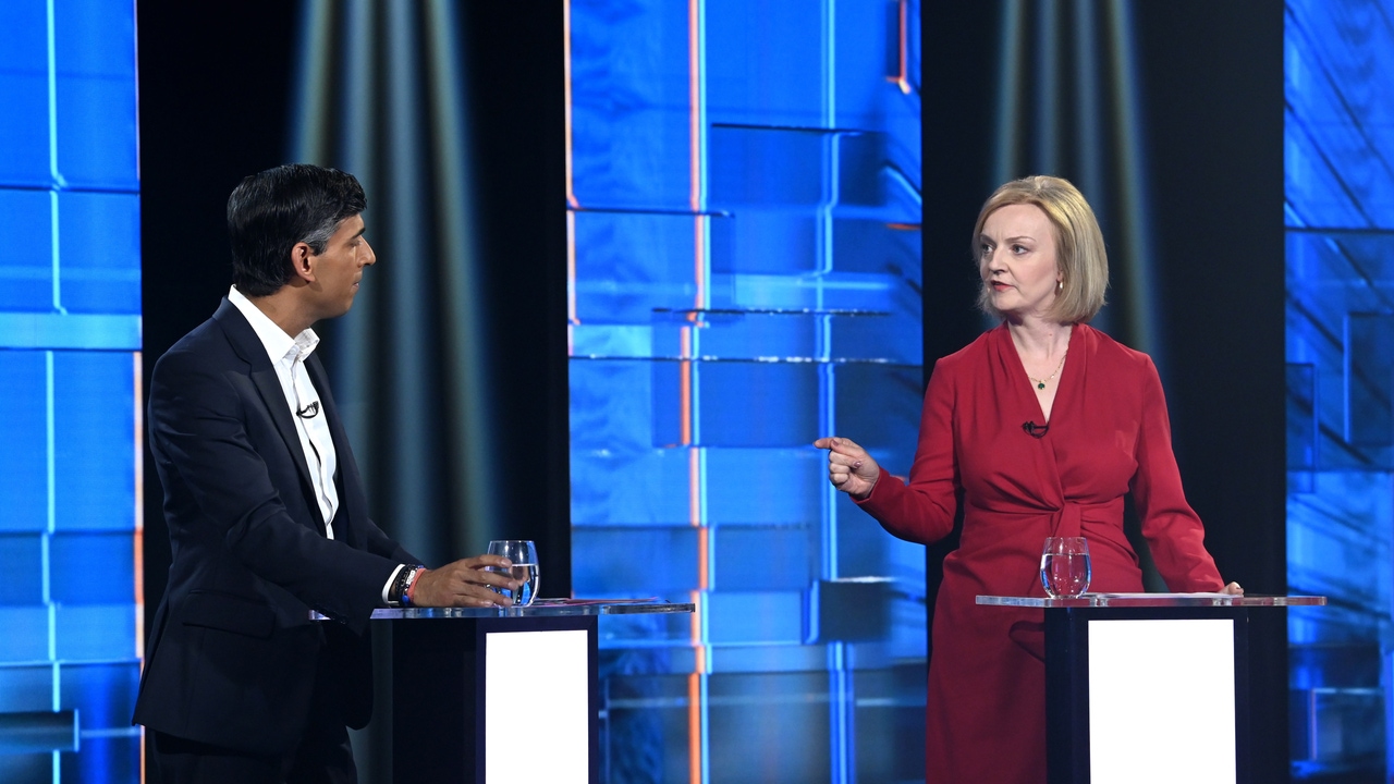Ce s-a întâmplat în timpul dezbaterii între Liz Truss şi Rishi Sunak, în cursa pentru postul lăsat liber de Boris Johnson. VIDEO